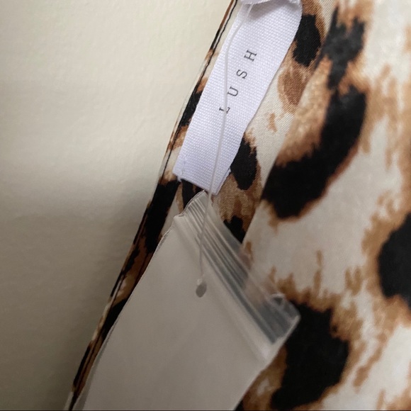 LUSH animal print top - Picture 3 of 8